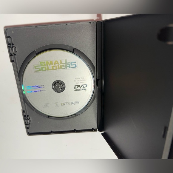 Small Soldiers DVD Signature Collection Widescreen - Picture 3 of 3